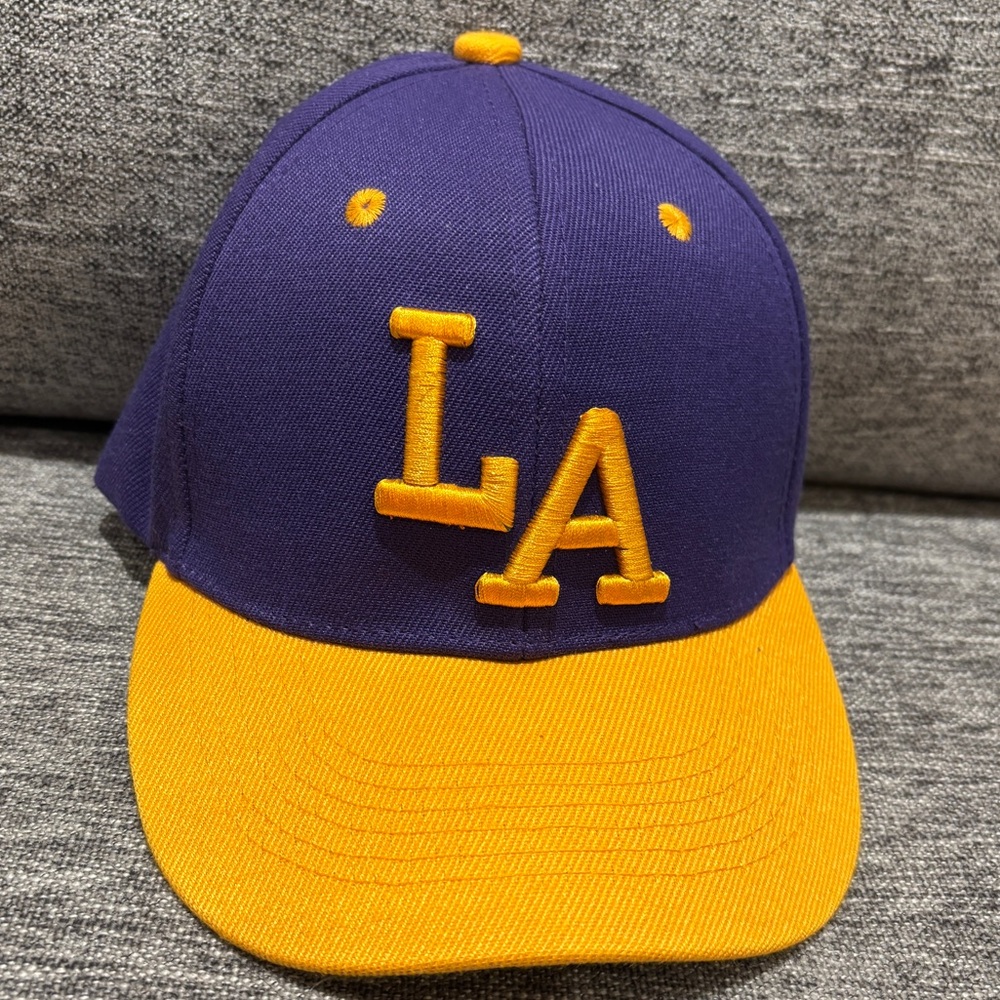 LA Lakers Los Angeles Lakers Hat Cap Purple Yellow Adjustable Velcro Back EUC